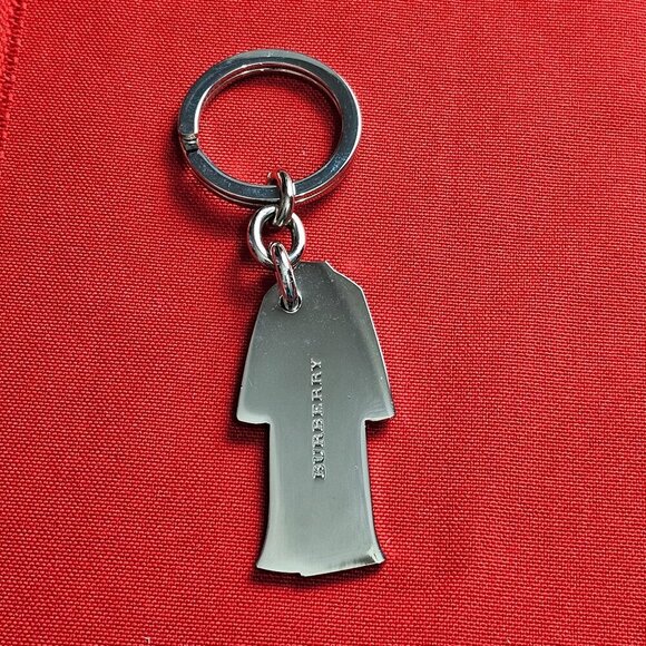 Burberry Nova Check Coat Vintage Silver Tone Keychain Keyfob Purse Charm Retired - Picture 4 of 9
